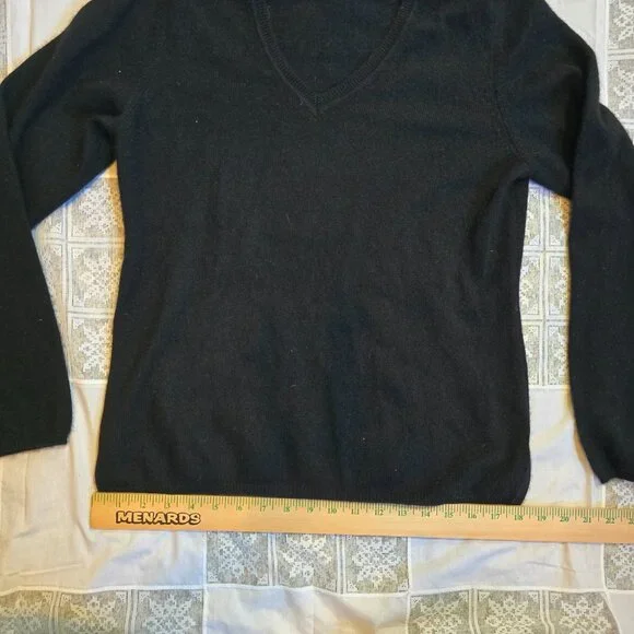 Cashmere by Charter Club Black100% Cashmere V-Neck Sweater Women’s Size Large - Picture 3 of 7